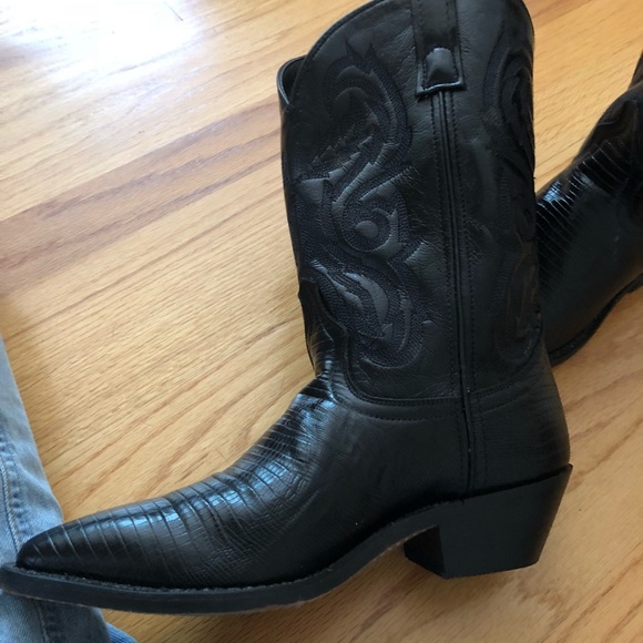 PRICE FIRM. Vintage new Black lizard print leather cowboy boots - Picture 2 of 6